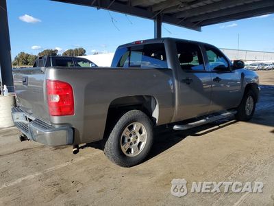 Trzecie zdjęcie samochodu z tyłu: 2007 CHEVROLET SILVERADO K1500 CREW CAB VIN:3GCEK13377G525610 - miniatura