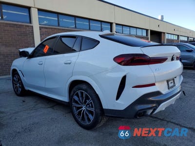 Drugie zdjęcie samochodu z przodu: 2026 BMW X6 XDRIVE40I VIN:5UX33EX08T9277372 - miniatura