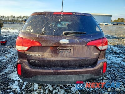 Zdjęcie 6 z 13 samochodu: 2014 KIA SORENTO LX VIN:5XYKT3A6XEG453239 - miniatura