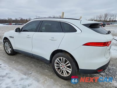 Drugie zdjęcie samochodu z przodu: 2017 JAGUAR F-PACE PRESTIGE VIN:SADCK2BV9HA065533 - miniatura