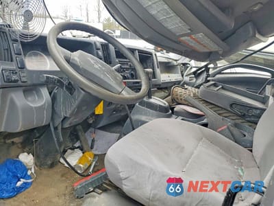 Zdjęcie 7 z 13 samochodu: 2020 ISUZU NRR VIN:JALE5W167L7304840 - miniatura
