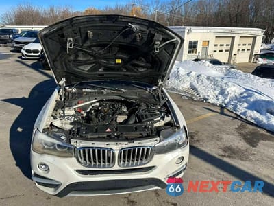 Zdjęcie 6 z 10 samochodu: 2016 BMW X4 XDRIVE28I VIN:5UXXW3C50G0R18815 - miniatura