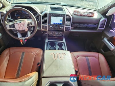 Zdjęcie 8 z 12 samochodu: 2021 FORD F450 SUPER DUTY VIN:1FT8W4DT5MED78000 - miniatura