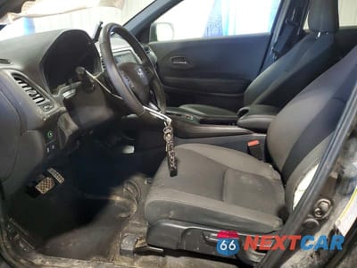 Zdjęcie 7 z 13 samochodu: 2021 HONDA HR-V SPORT VIN:3CZRU6H14MM755094 - miniatura