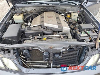 Zdjęcie 12 z 13 samochodu: 2004 LEXUS LX 470 BASE VIN:JTJHT00W543537835 - miniatura