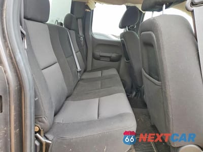 Zdjęcie 10 z 12 samochodu: 2010 CHEVROLET SILVERADO C1500 LS VIN:1GCSCREA4AZ124629 - miniatura