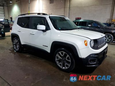 Czwarte zdjęcie samochodu z boku: 2017 JEEP RENEGADE LATITUDE VIN:ZACCJABBXHPF17827 - miniatura
