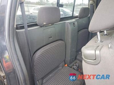 Zdjęcie 10 z 11 samochodu: 2010 NISS FRONTIER VIN:1N6AD0CW1AC402499 - miniatura