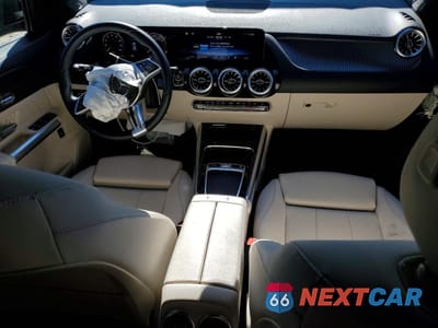 Zdjęcie 8 z 15 samochodu: 2025 MERCEDES-BENZ GLA 250 VIN:W1N4N4GB5SJ649476 - miniatura