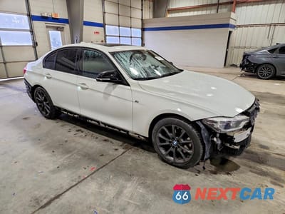 Czwarte zdjęcie samochodu z boku: 2016 BMW 328 I SULEV VIN:WBA8E9G51GNU28020 - miniatura