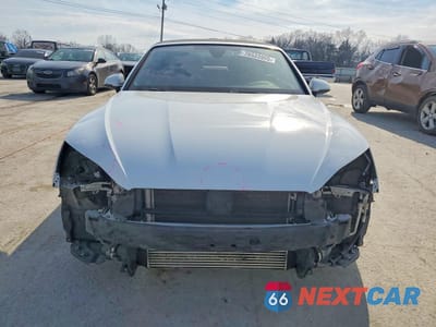 Piąte zdjęcie samochodu w środku: 2022 AUDI A5 PREMIUM 45 VIN:WAU2AGF51NN004048 - miniatura