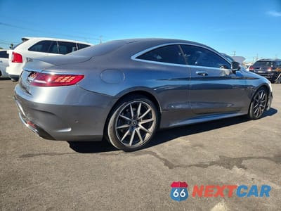 Trzecie zdjęcie samochodu z tyłu: 2019 MERCEDES-BENZ S 560 4MATIC VIN:WDDXJ8GBXKA038128 - miniatura