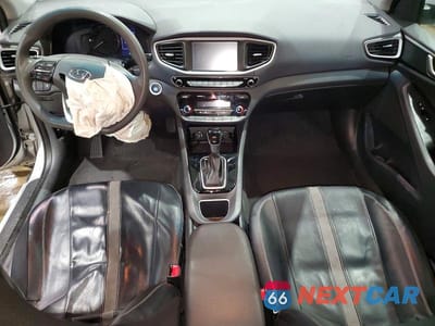 Zdjęcie 8 z 12 samochodu: 2019 HYUNDAI IONIQ BLUE VIN:KMHC65LC1KU158420 - miniatura