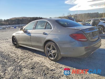 Drugie zdjęcie samochodu z przodu: 2017 MERCEDES-BENZ E 300 4MATIC VIN:WDDZF4KBXHA026936 - miniatura