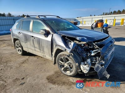 Czwarte zdjęcie samochodu z boku: 2020 TOYOTA RAV4 XSE VIN:JTMEWRFV4LD530822 - miniatura