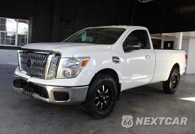 Drugie zdjęcie samochodu z przodu: 2017 NISSAN TITAN SV VIN:1N6AA1R87HN548279 - miniatura
