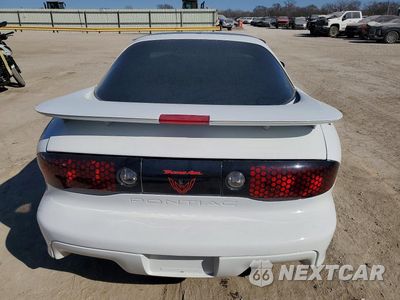 Zdjęcie 6 z 13 samochodu: 2002 PONTIAC FIREBIRD FORMULA VIN:2G2FV22G022153274 - miniatura