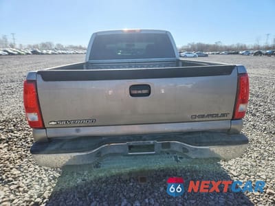 Zdjęcie 6 z 11 samochodu: 2003 CHEVROLET SILVERADO K1500 VIN:2GCEK19T331125814 - miniatura