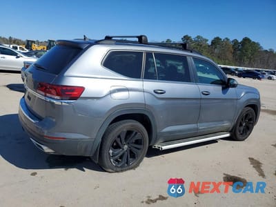 Trzecie zdjęcie samochodu z tyłu: 2022 VOLKSWAGEN ATLAS SE VIN:1V2JR2CA4NC537159 - miniatura