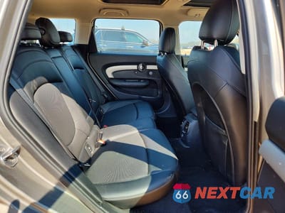 Zdjęcie 10 z 12 samochodu: 2016 MINI COOPER CLUBMAN VIN:WMWLN5C55G2E30950 - miniatura