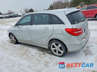 Drugie zdjęcie samochodu z przodu: 2013 MERCEDES-BENZ B250 VIN:WDDMH4EB2DJ178736 - miniatura