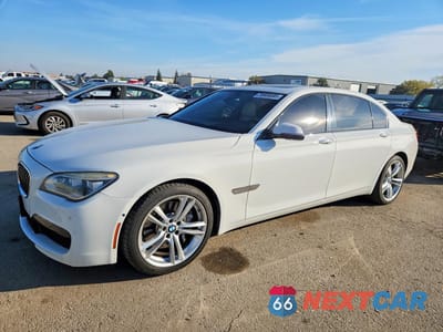 2015 BMW 750 LI WBAYE8C59FD781903 - główne zdjęcie licytacji z USA - miniatura