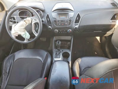 Zdjęcie 8 z 12 samochodu: 2015 HYUNDAI TUCSON GLS VIN:KM8JT3AF1FU027236 - miniatura