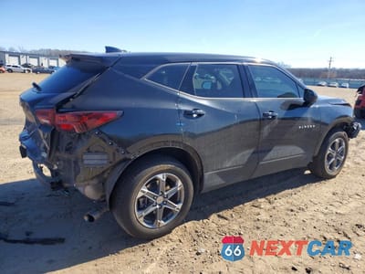 Trzecie zdjęcie samochodu z tyłu: 2023 CHEVROLET BLAZER 2LT VIN:3GNKBCR49PS167283 - miniatura