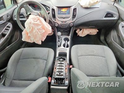 Zdjęcie 8 z 14 samochodu: 2018 CHEVROLET CRUZE LT VIN:1G1BE5SM3J7107858 - miniatura