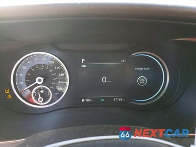Zdjęcie 9 z 13 samochodu: 2022 GENESIS G70 3.3T STANDARD VIN:KMTG54TE0NU099967 - miniatura