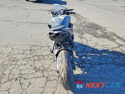 Czwarte zdjęcie samochodu z boku: 2025 KAWASAKI ZX636 K VIN:JKBZXJK13SA011396 - miniatura