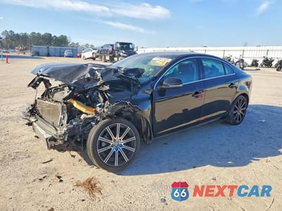 2017 VOLVO S60 PREMIER LYV402HK7HB135493 - główne zdjęcie licytacji z USA - miniatura