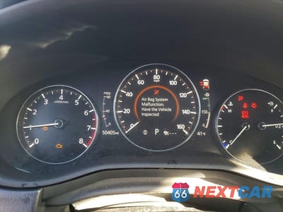 Zdjęcie 9 z 11 samochodu: 2021 MAZDA CX-30 VIN:3MVDMBAYXMM233519 - miniatura