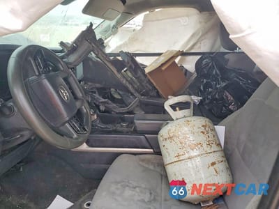 Zdjęcie 7 z 12 samochodu: 2023 TOYOTA TUNDRA SR5 VIN:5TFLA5AB3PX021174 - miniatura