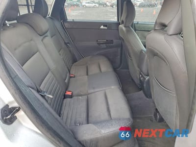 Zdjęcie 11 z 13 samochodu: 2007 VOLVO V50 2.4I VIN:YV1MW382172319889 - miniatura