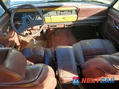 Zdjęcie 8 z 12 samochodu: 1987 JEEP GRAND WAGONEER VIN:1JCNJ15UXHT006109 - miniatura