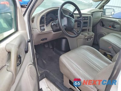 Zdjęcie 8 z 13 samochodu: 2005 CHEVROLET ASTRO VAN DELIVERY VAN VIN:1GCDM19X15B109297 - miniatura