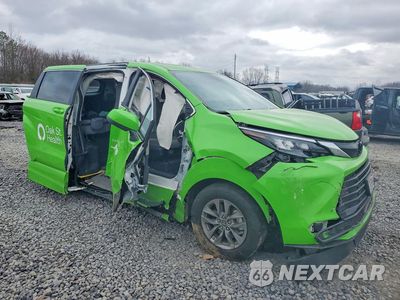 Czwarte zdjęcie samochodu z boku: 2024 TOYOTA SIENNA VIN:5TDKSKFC6RS127510 - miniatura