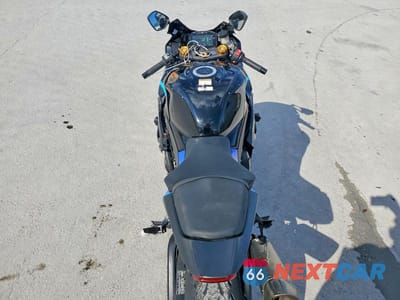 Zdjęcie 6 z 9 samochodu: 2023 SUZUKI GSX-R1000 R VIN:JS1DM11H0P7100031 - miniatura
