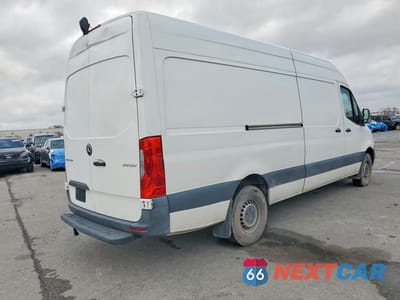 Trzecie zdjęcie samochodu z tyłu: 2021 MERCEDES-BENZ SPRINTER 2500 VIN:W1W40CHY9MT055519 - miniatura