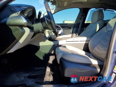 Zdjęcie 7 z 11 samochodu: 2018 CADILLAC CT6 LUXURY VIN:1G6KE5R69JU112548 - miniatura