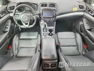 Zdjęcie 8 z 13 samochodu: 2017 NISSAN MAXIMA 3.5 SV VIN:1N4AA6AP2HC391054 - miniatura
