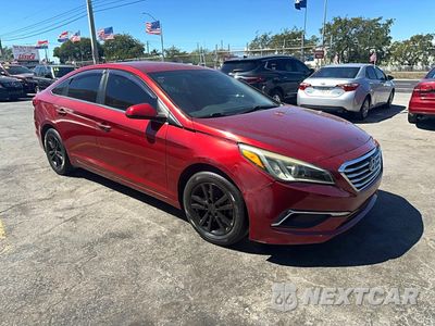2016 HYUNDAI SONATA SE 5NPE24AF3GH328827 - główne zdjęcie licytacji z USA - miniatura