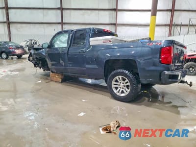 Drugie zdjęcie samochodu z przodu: 2019 CHEVROLET SILVERADO LD K1500 LT VIN:2GCVKPEC3K1142829 - miniatura