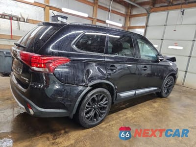 Trzecie zdjęcie samochodu z tyłu: 2016 MITSUBISHI OUTLANDER SE VIN:JA4AD3A37GZ036044 - miniatura