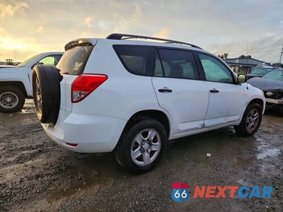 Trzecie zdjęcie samochodu z tyłu: 2006 TOYOTA RAV4 VIN:JTMZK33V265002838 - miniatura