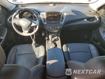 Zdjęcie 8 z 13 samochodu: 2017 CHEVROLET MALIBU LT VIN:1G1ZE5ST9HF141650 - miniatura