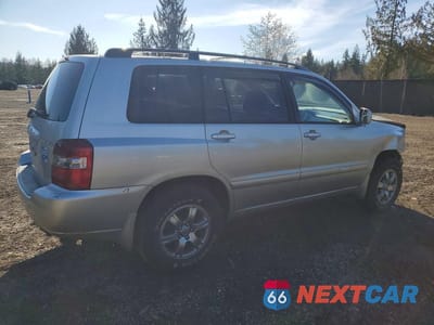 Trzecie zdjęcie samochodu z tyłu: 2005 TOYOTA HIGHLANDER LIMITED VIN:JTEEP21AX50120055 - miniatura