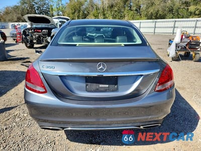 Zdjęcie 6 z 12 samochodu: 2017 MERCEDES-BENZ C 300 VIN:55SWF4JB1HU191018 - miniatura