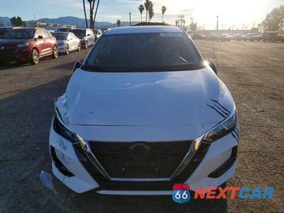 Piąte zdjęcie samochodu w środku: 2022 NISSAN SENTRA S VIN:3N1AB8BV7NY281946 - miniatura